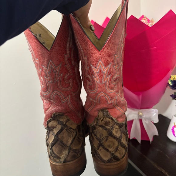 Maci Bean Fish Boot - Picture 2 of 3